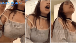 คลิปหลุด Onlyfans iinamnao_ น้องน้ำหนาว ดาวดังโอนลี่แฟน สาวมอดังจัดหนักกับแฟนหนุ่ม ตอนกำลังแต่งหน้าจะไปข้างนอก โดนกระหน่ำเย็ดไม่ยั้งตอกรัวๆ คาชุด