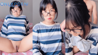 คลิปหลุดวัยรุ่นไทย tn.2na สาวแว่นโดนแฟนซอยหี Onlyfans จับผัวโม๊กควยดูดบ๊วบๆ แล้วแหกหีให้ผัวจกหีเขี่ยหี เจอไข่สั่นแหย่หีเสียวๆ ก่อนโดนจับเย็ดท่าหมายืนด๊อกกี้เด้าหีรัวๆ เย็ดมันส์จัดปล่อยแตกในคาหีเต็มๆ